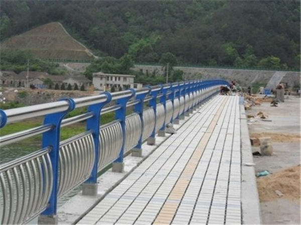 江苏304不锈钢桥梁护栏
